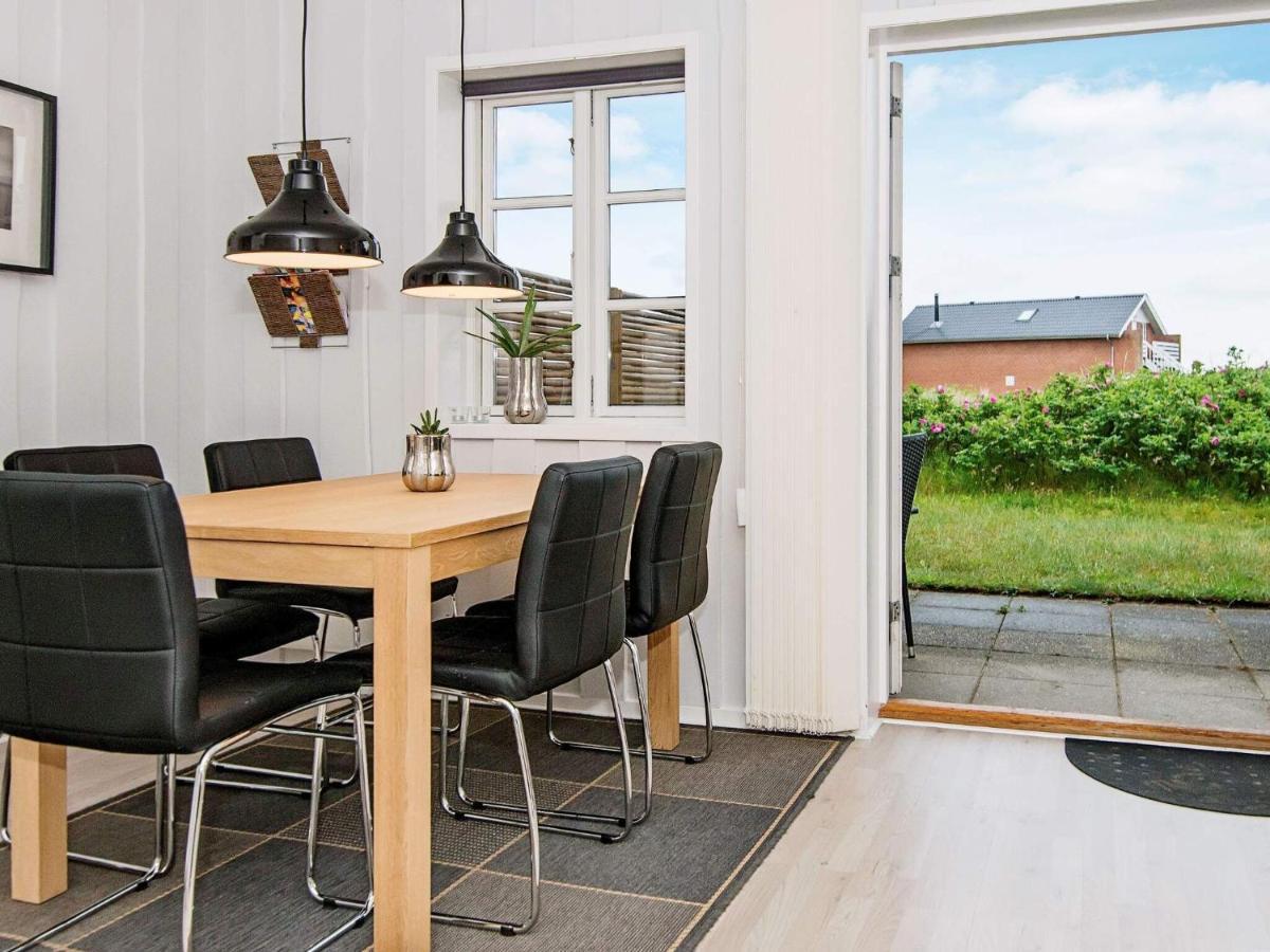 4 Person Holiday Home In R M Rømø Kirkeby Extérieur photo